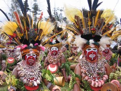 Papua Nová Guinea – Goroka a Mt. Hagen Show